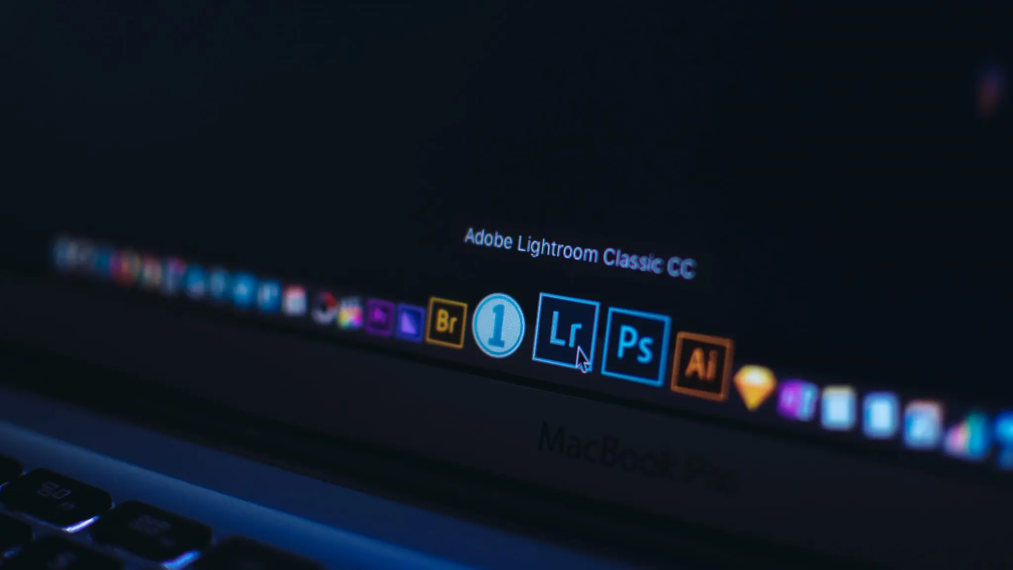adobe lightroom software in macbook air