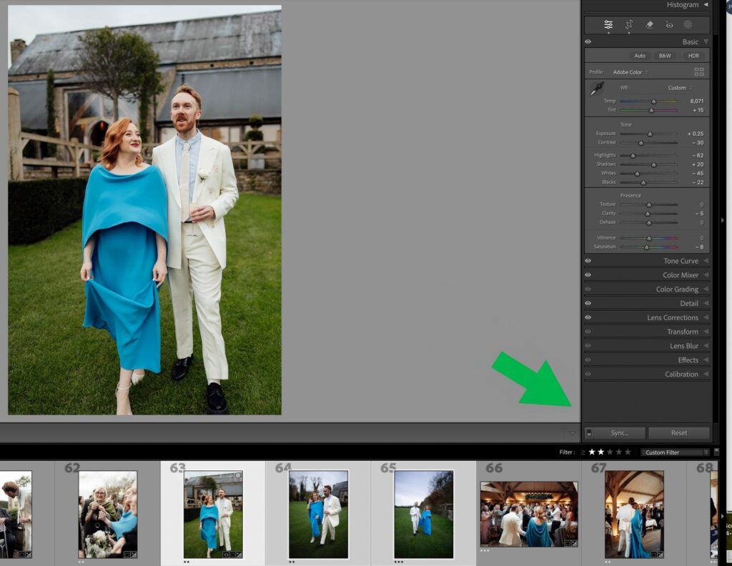 How to synchronize settings for batch editing in Lightroom