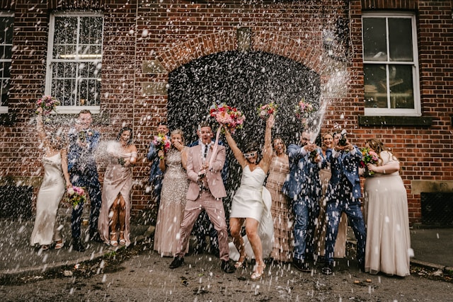 wedding photography shots - party