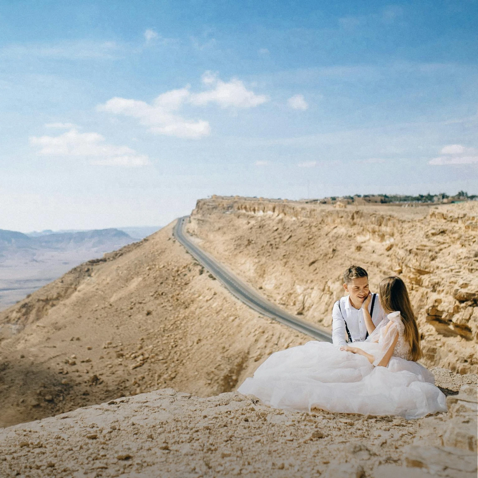 Outdoor wedding photography