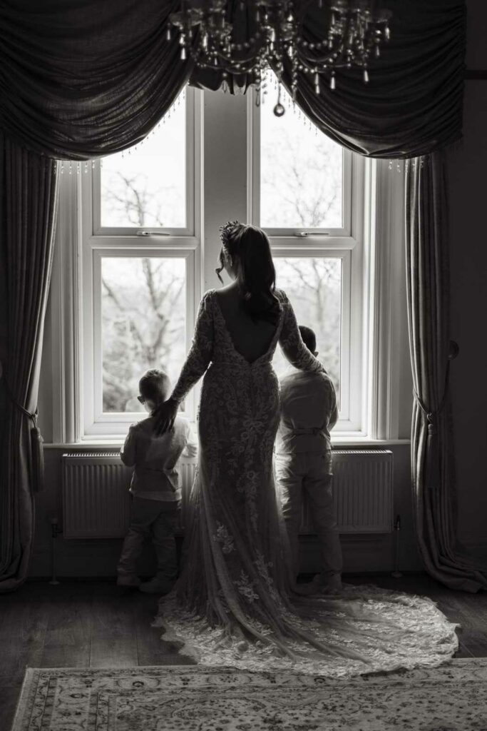 candid wedding shots