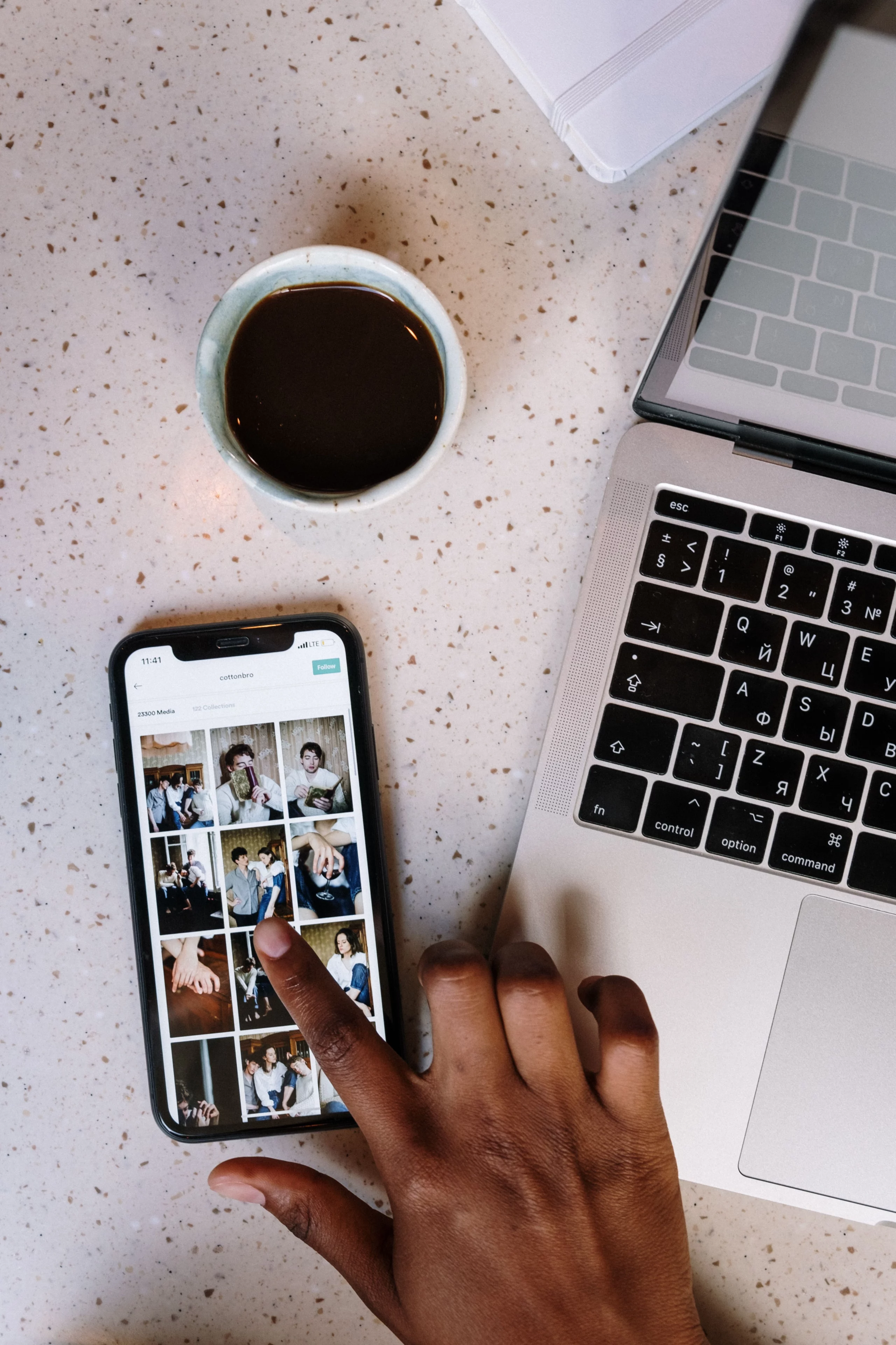 Send photos to clients